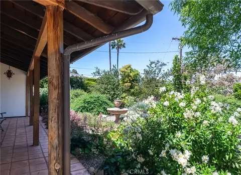 Exterior - 2 Chuckwagon, Rolling Hills, CA 90274 photo 2 of 16