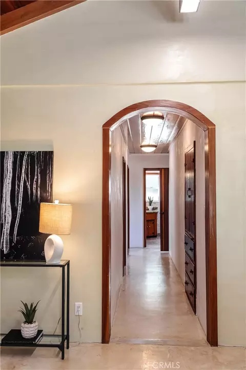 Entry Way - 2 Chuckwagon, Rolling Hills, CA 90274 photo 3 of 5