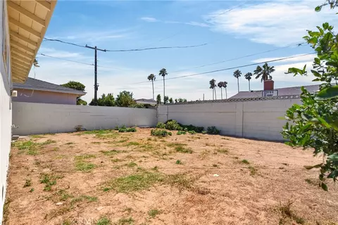 Exterior - 24429 Marine, Carson, CA 90745 photo 10 of 11
