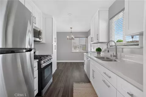 Kitchen - 24429 Marine, Carson, CA 90745 photo 1 of 2