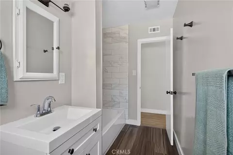 Bath - 24429 Marine, Carson, CA 90745 photo 3 of 5