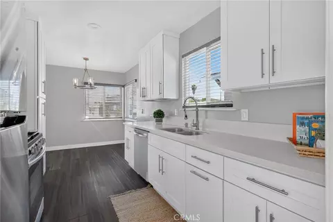 Kitchen - 24429 Marine, Carson, CA 90745 photo 2 of 2