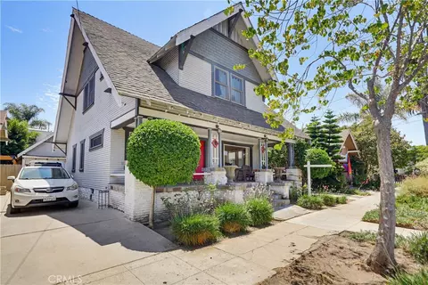 Exterior - 1130 E Appleton, Long Beach, CA 90802 photo 3 of 16