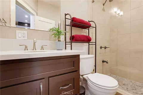 Bath - 1130 E Appleton, Long Beach, CA 90802 photo 1 of 7