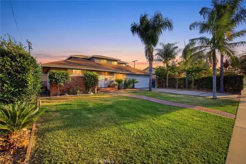 1306 E 14th St, Santa Ana, CA 92701