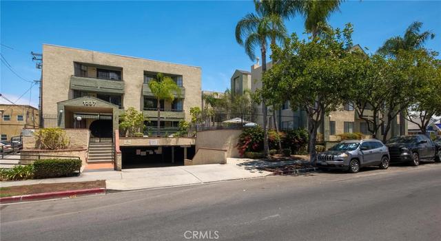 1237 E 6th St #106, Long Beach, CA 90802