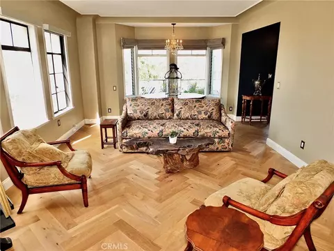 800 E Ocean Blvd #201, Long Beach, CA 90802