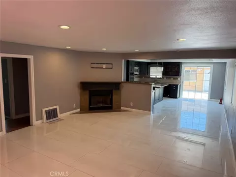 Living - 2752 E Harrison, Long Beach, CA 90810 photo 1 of 3