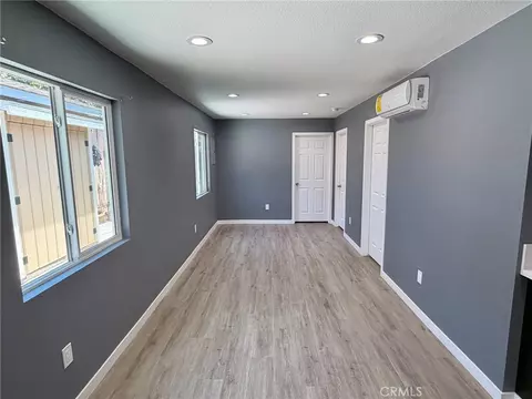 Living - 2752 E Harrison, Long Beach, CA 90810 photo 3 of 3