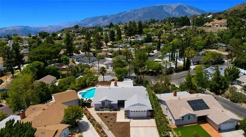View/Area - 7129 Samoa Pl, Tujunga, CA 91042 photo 3 of 3