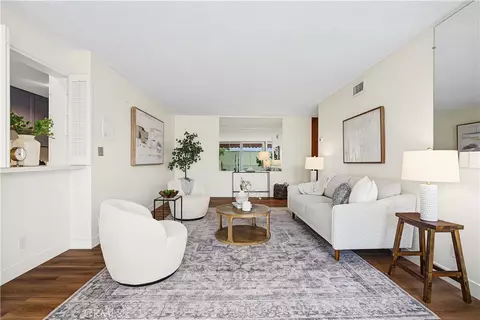 1539 Laurel Ave #202, Los Angeles, CA 90046