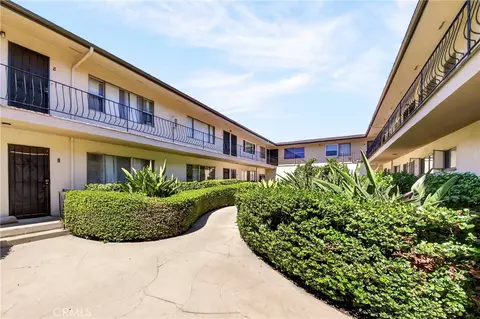 Exterior - 728 Cedar, Long Beach, CA 90813 photo 2 of 4