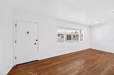 Living - 728 Cedar, Long Beach, CA 90813 photo 2 of 4