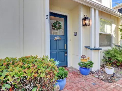 1800 S Pacific Coast #21, Redondo Beach, CA 90277