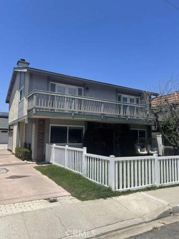 2215 Curtis Ave #A, Redondo Beach, CA 90278