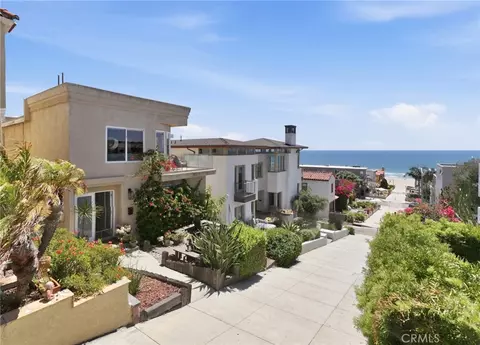 222 24th St, Manhattan Beach, CA 90266
