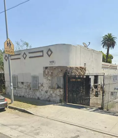 8706 Avalon, Los Angeles, CA 90003