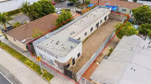 8706 Avalon, Los Angeles, CA 90003