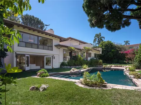 988 Via Rincon, Palos Verdes Estates, CA 90274