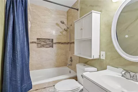 Bath - 23201 Anchor, Carson, CA 90745 photo 2 of 2