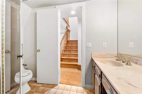 Bath - 21200 Oakfort Ave, Carson, CA 90745 photo 1 of 2