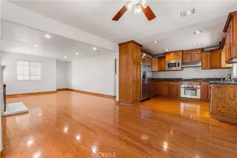 Living - 21200 Oakfort Ave, Carson, CA 90745 photo 1 of 9