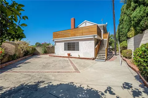 Exterior - 21200 Oakfort Ave, Carson, CA 90745 photo 8 of 11