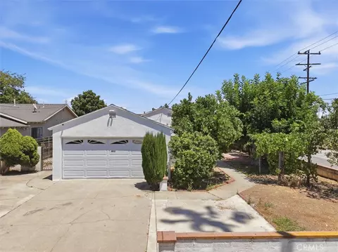 903 E Wells St, San Gabriel, CA 91776