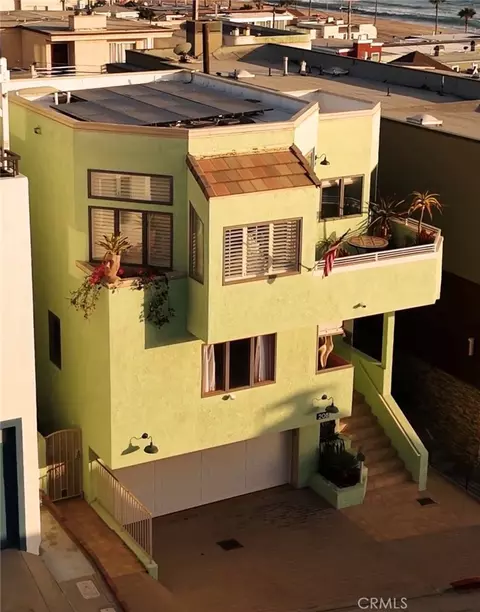 208 43rd, Manhattan Beach, CA 90266