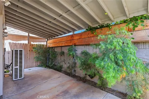 Exterior - 243 E Home, Long Beach, CA 90805 photo 4 of 7