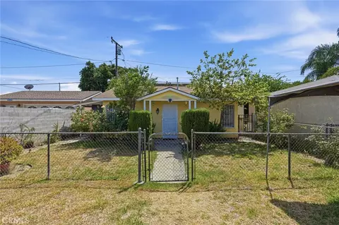Exterior - 4630 E 52nd Pl, Maywood, CA 90270 photo 3 of 3