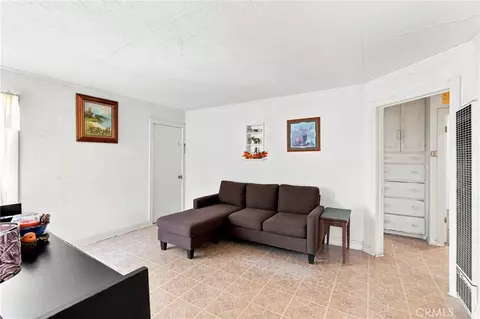 Entry Way - 4630 E 52nd Pl, Maywood, CA 90270 photo 1 of 2