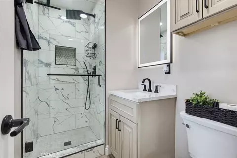 Bath - 5210 E Canton St, Long Beach, CA 90815 photo 3 of 6