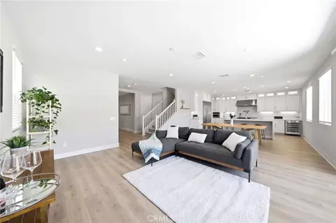 Other - 27558 S Edgemont Dr, San Pedro, CA 90732 photo 2 of 11