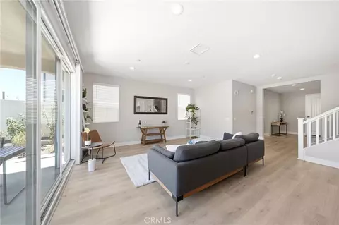 Living - 27558 S Edgemont Dr, San Pedro, CA 90732 photo 1 of 1