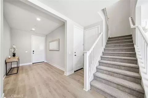 Entry Way - 27558 S Edgemont Dr, San Pedro, CA 90732 photo 7 of 7