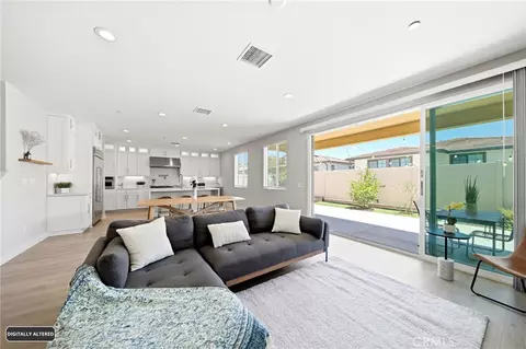 Other - 27558 S Edgemont Dr, San Pedro, CA 90732 photo 1 of 11