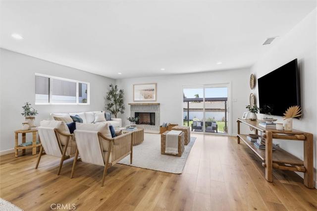 2418 Ives Ln, Redondo Beach, CA 90278