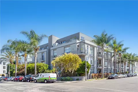 13320 Beach #203, Los Angeles, CA 90292