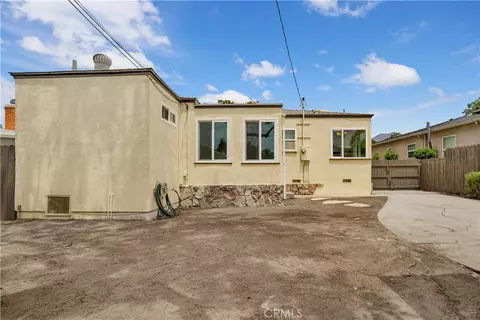 Exterior - 836 Grant Ave, Glendale, CA 91202 photo 3 of 8