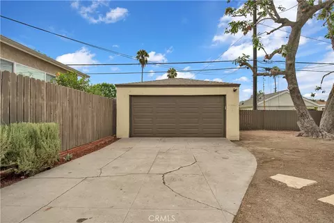 Exterior - 836 Grant Ave, Glendale, CA 91202 photo 4 of 8