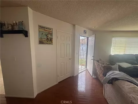 Entry Way - 11620 Pepper, Apple Valley, CA 92308 photo 2 of 3