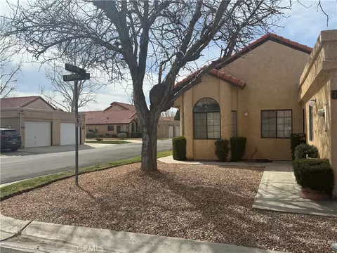 Exterior - 11620 Pepper, Apple Valley, CA 92308 photo 9 of 9