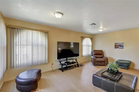 Living - 19603 Enslow, Carson, CA 90746 photo 11 of 13
