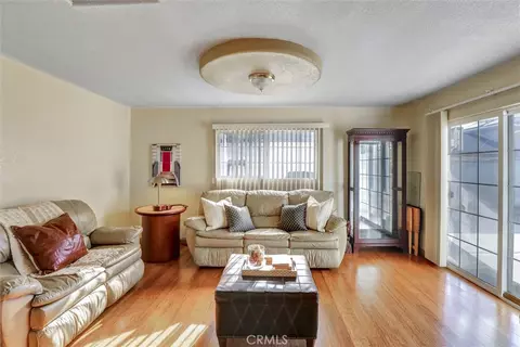 Living - 19603 Enslow, Carson, CA 90746 photo 9 of 14
