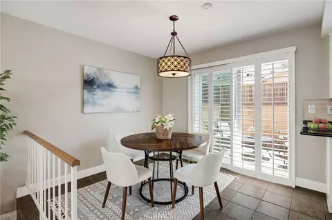 Dining - 2703 Rockefeller #1, Redondo Beach, CA 90278 photo 1 of 2