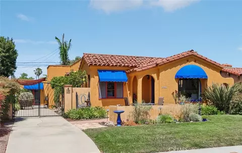 3721 Falcon Ave, Long Beach, CA 90807