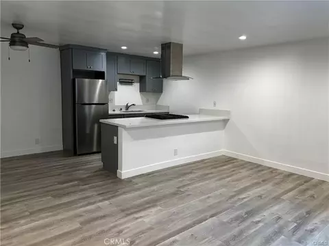 1020 E Broadway, Long Beach, CA 90802 photo 3