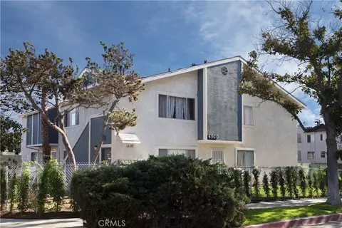 6900 Knowlton Pl, Los Angeles, CA 90045