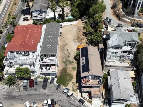 151 Olive St, Avalon, CA 90704 photo 2